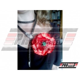 Брошка для одягу